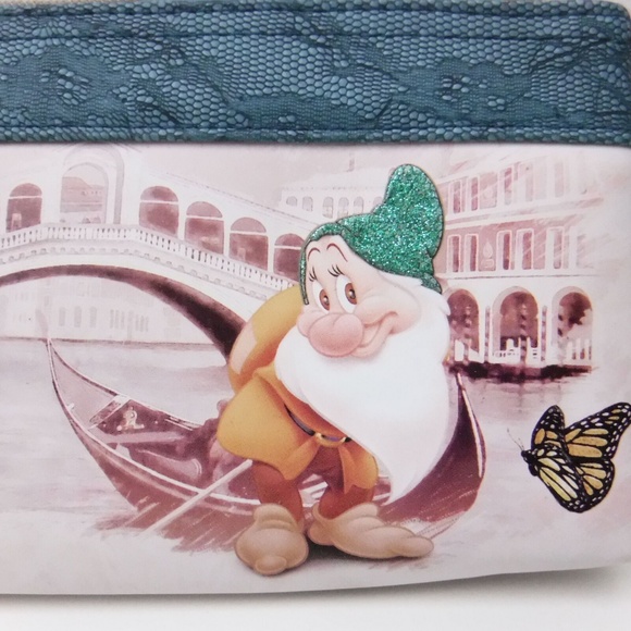 Disney Bashful Dwarf Snow White Clutch Wallet - Picture 2 of 5